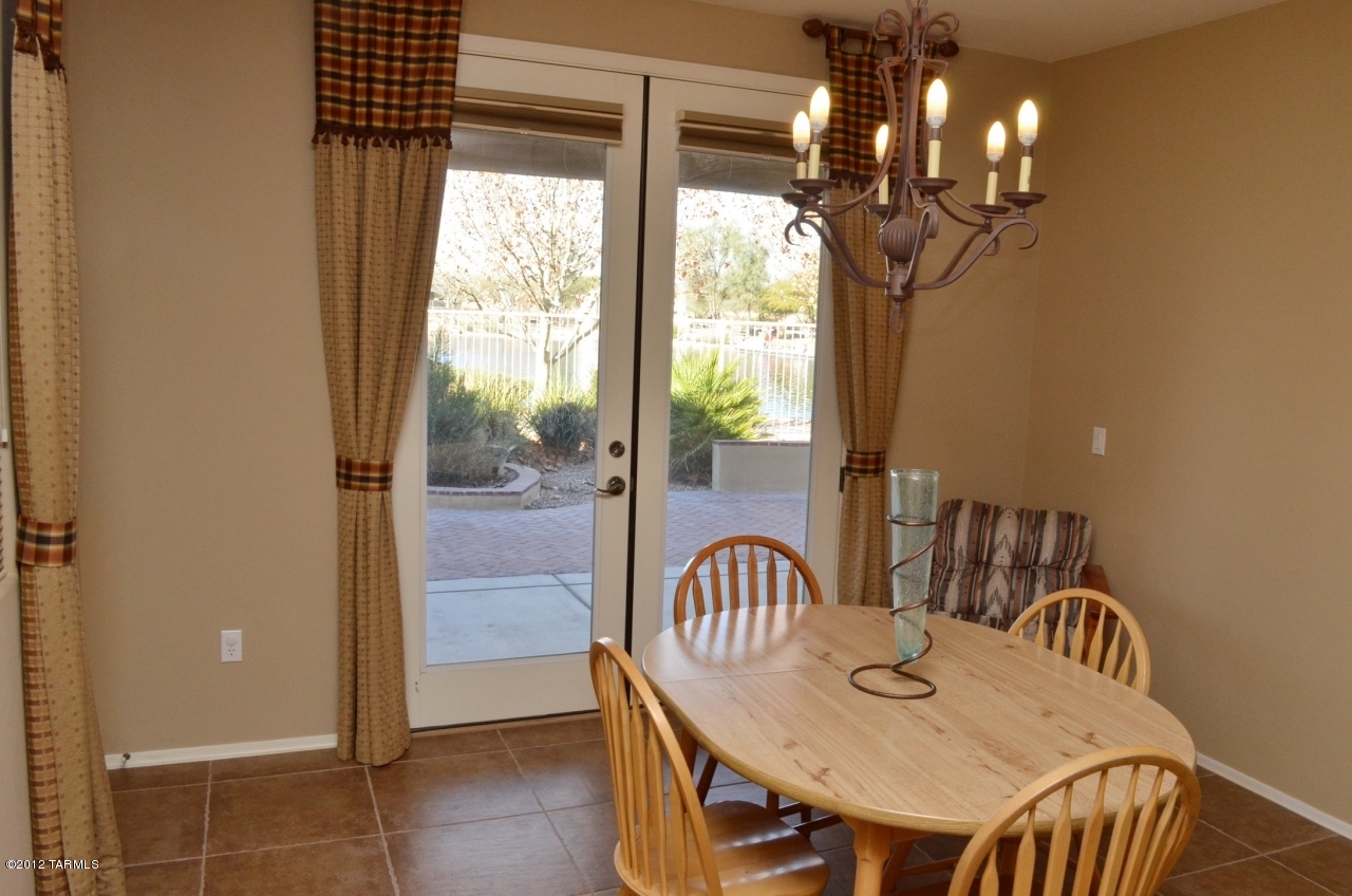 15186 S Camino Del Velero