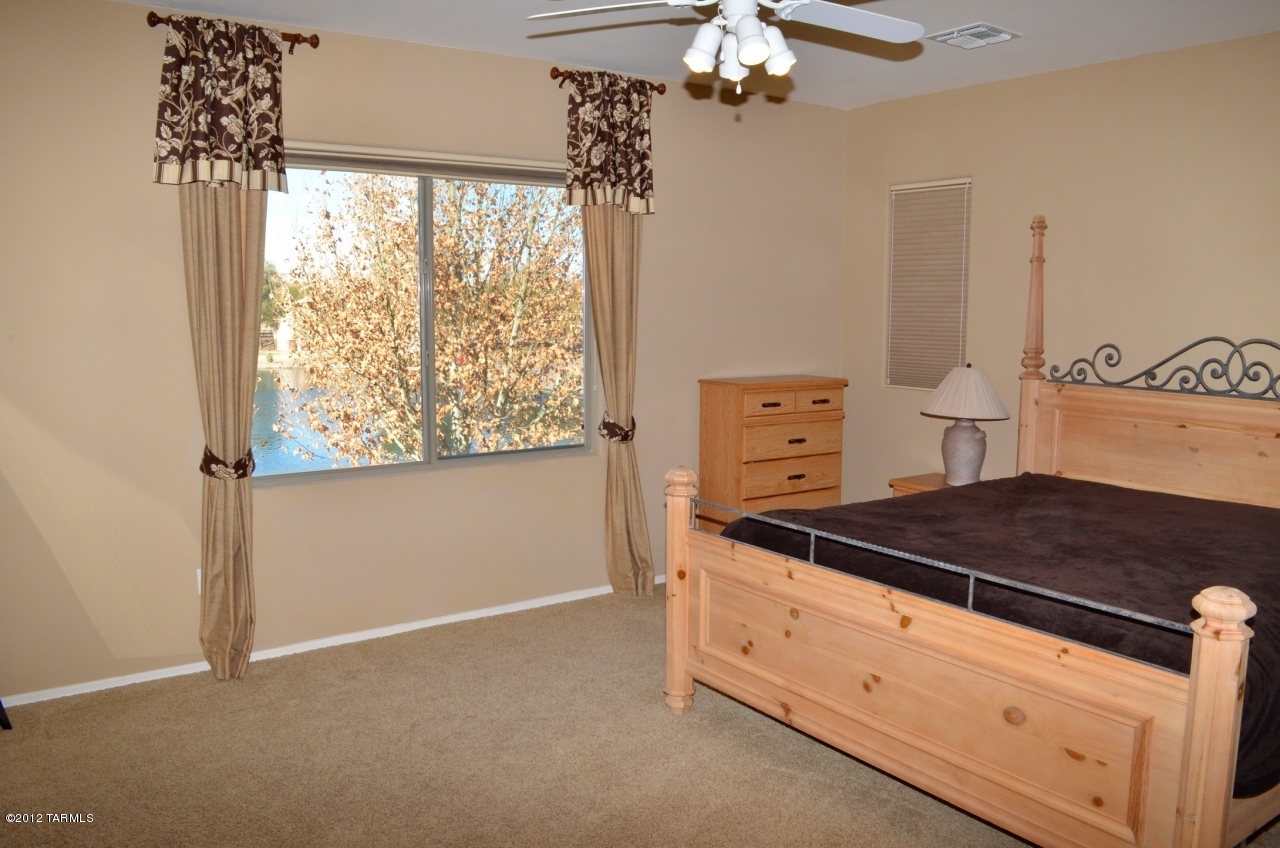 15186 S Camino Del Velero