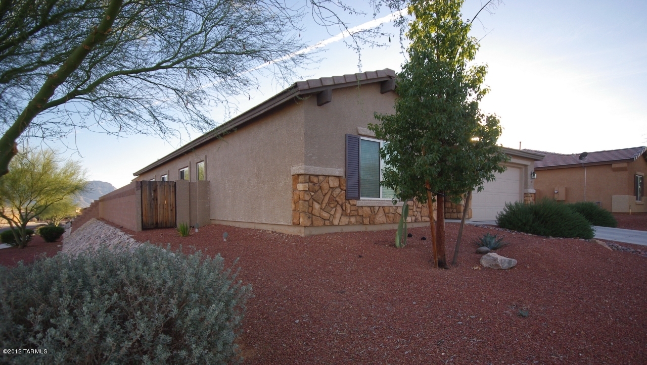 3682 E Farrier Drive