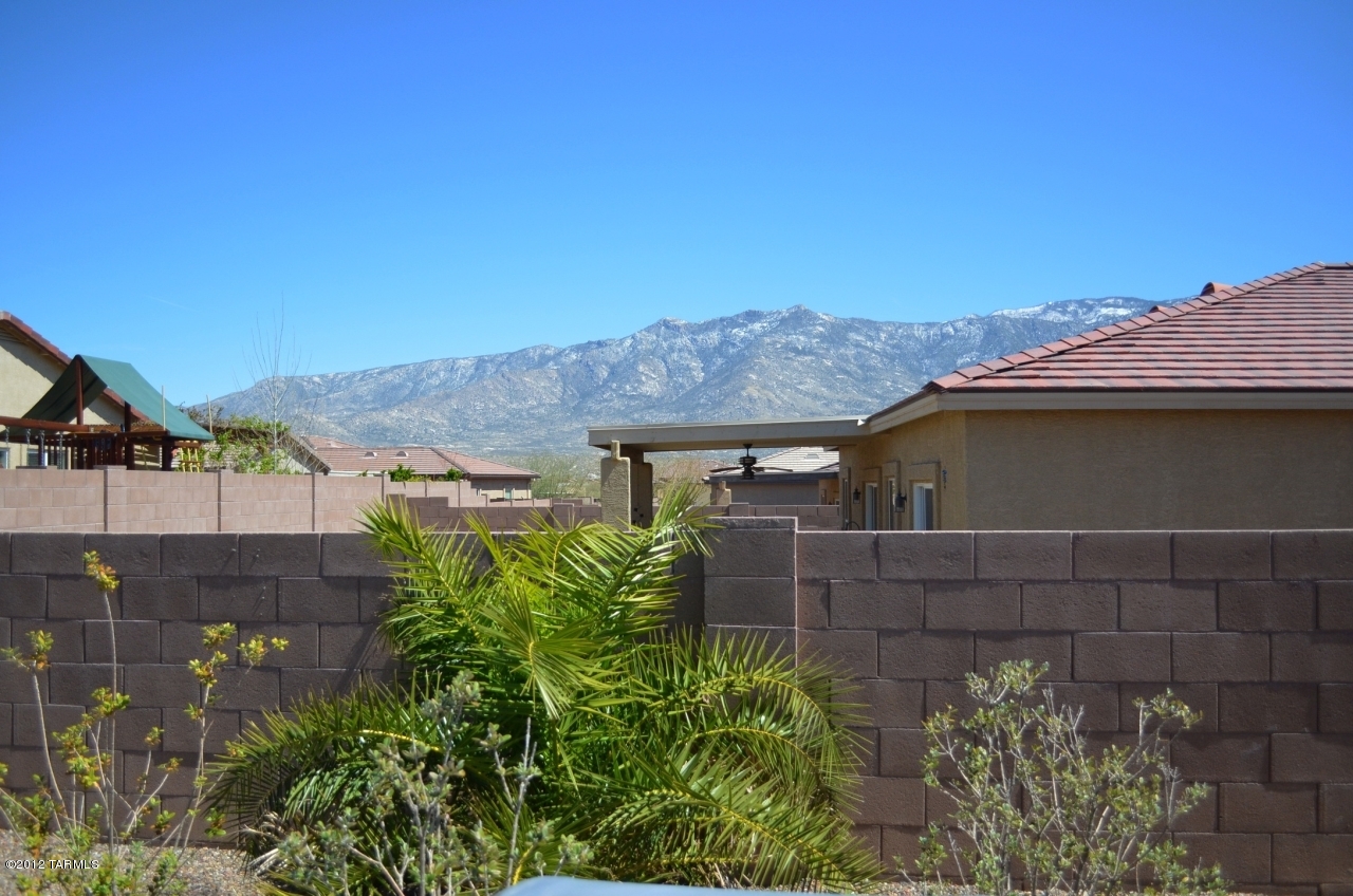 3645 E Farrier Drive