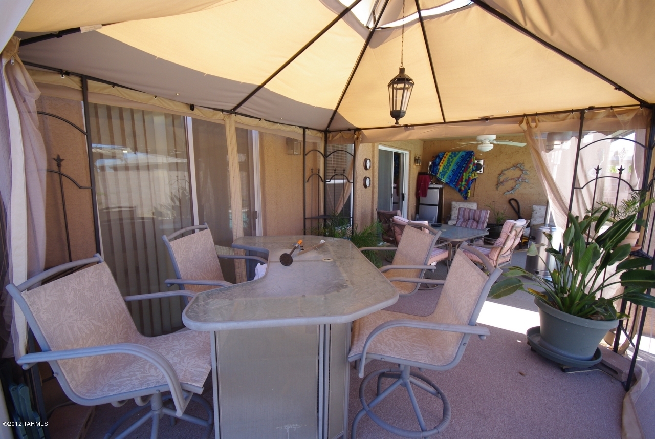 3645 E Farrier Drive