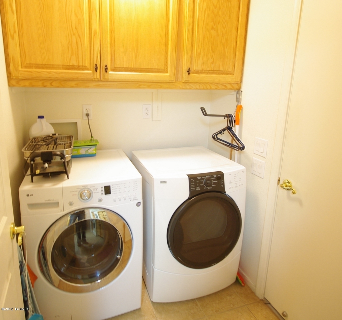 3645 E Farrier Drive