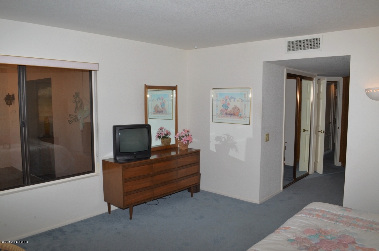 14460 N Crown Point Drive