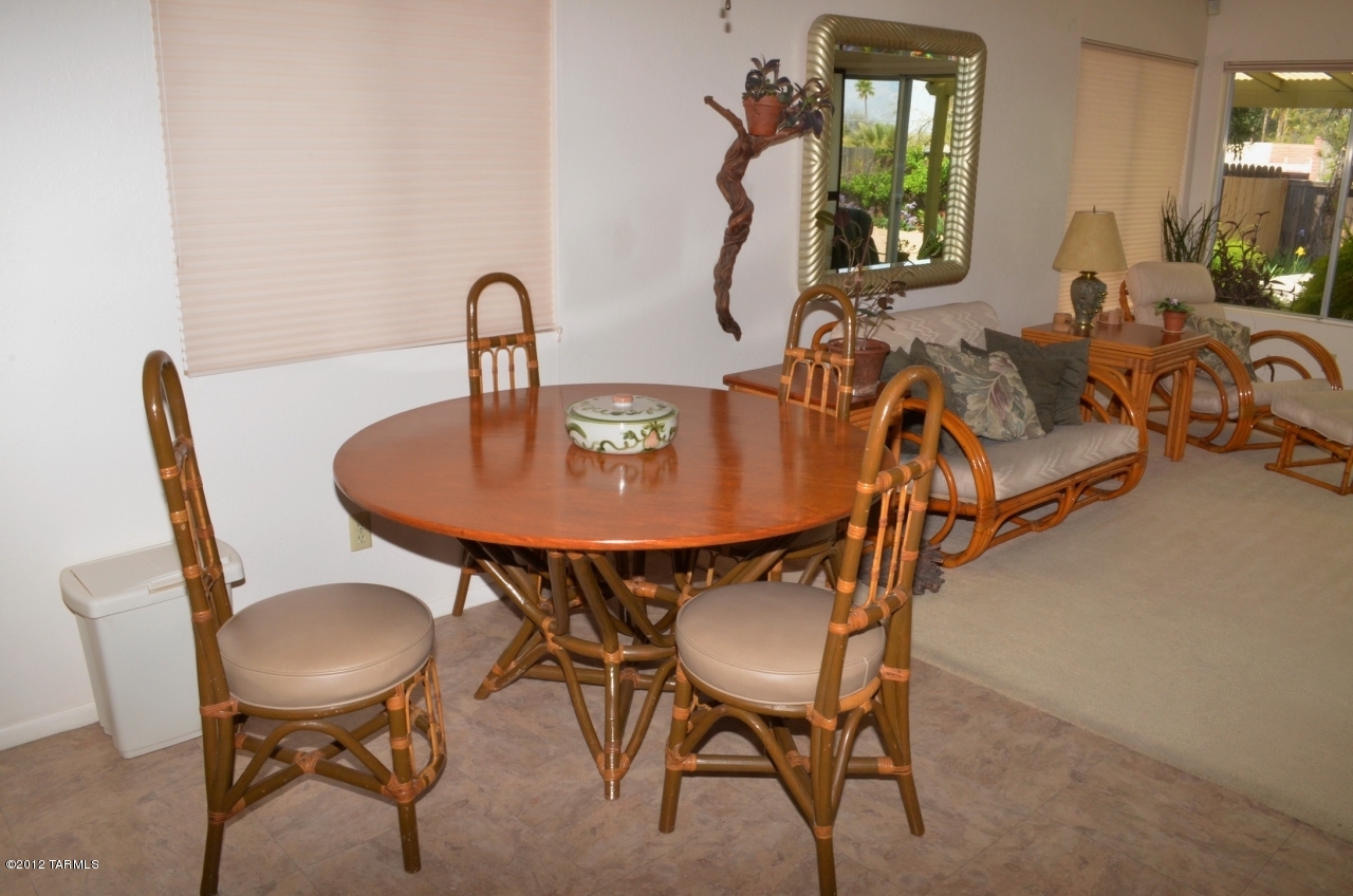 2800 W Desert Crest Drive