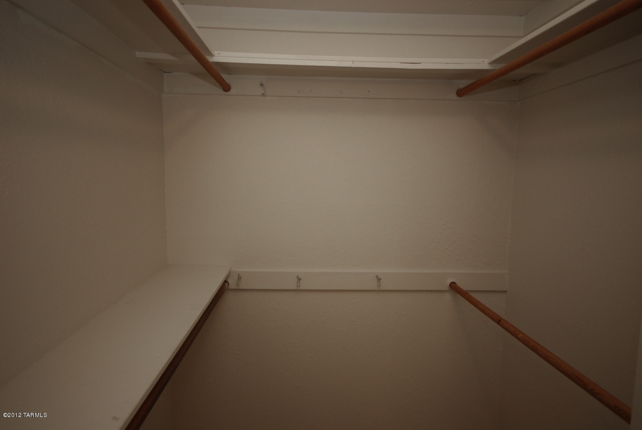 8391 E Hazeltine Lane