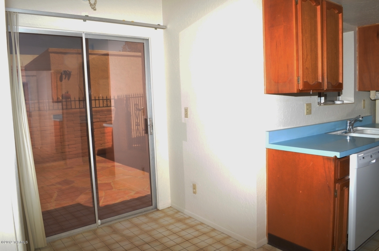 8391 E Hazeltine Lane