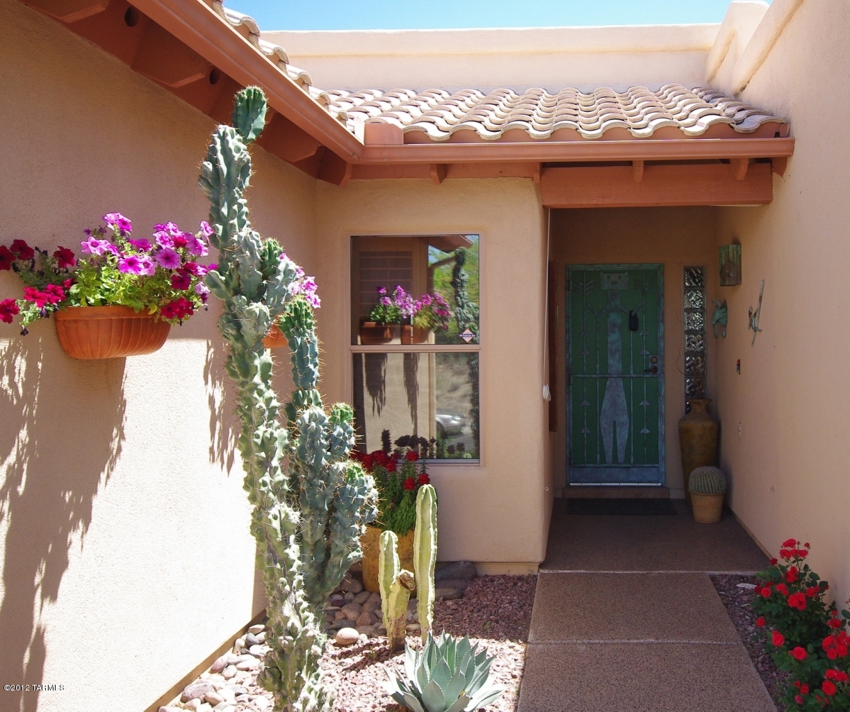 11940 N Labyrinth Drive