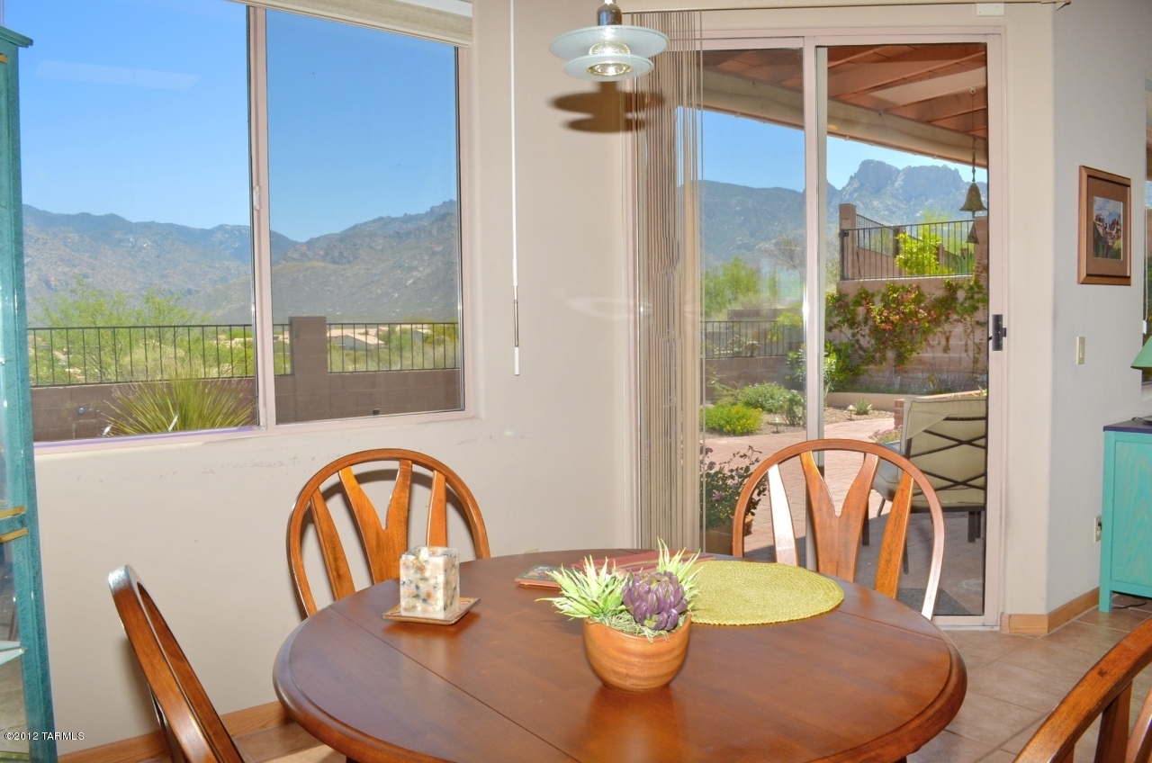 11940 N Labyrinth Drive