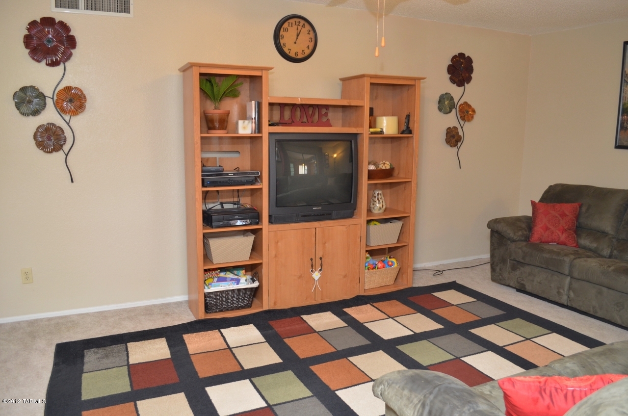 5175 W Nighthawk Way