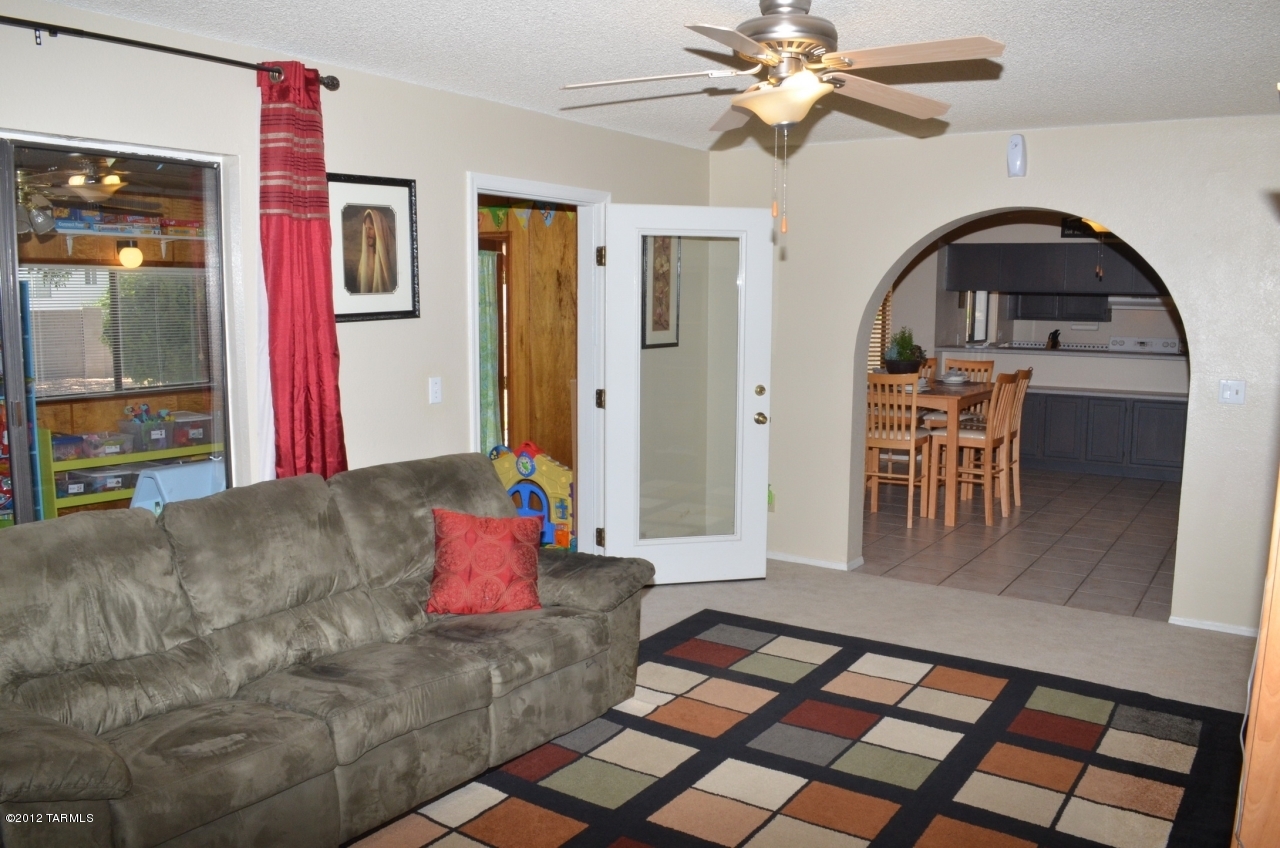 5175 W Nighthawk Way