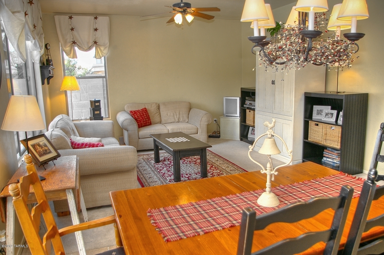 13785 N Bushwacker Place