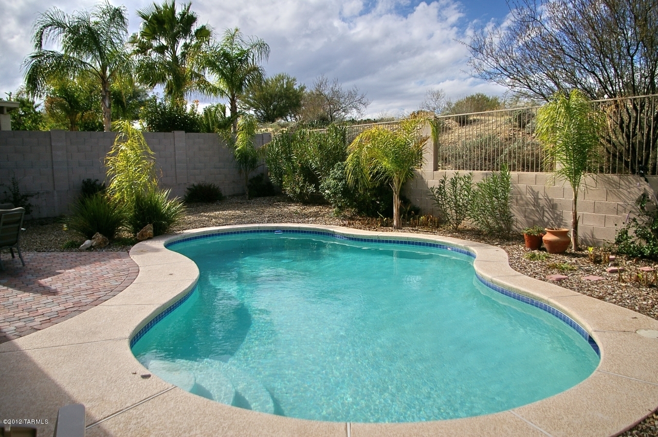 13785 N Bushwacker Place