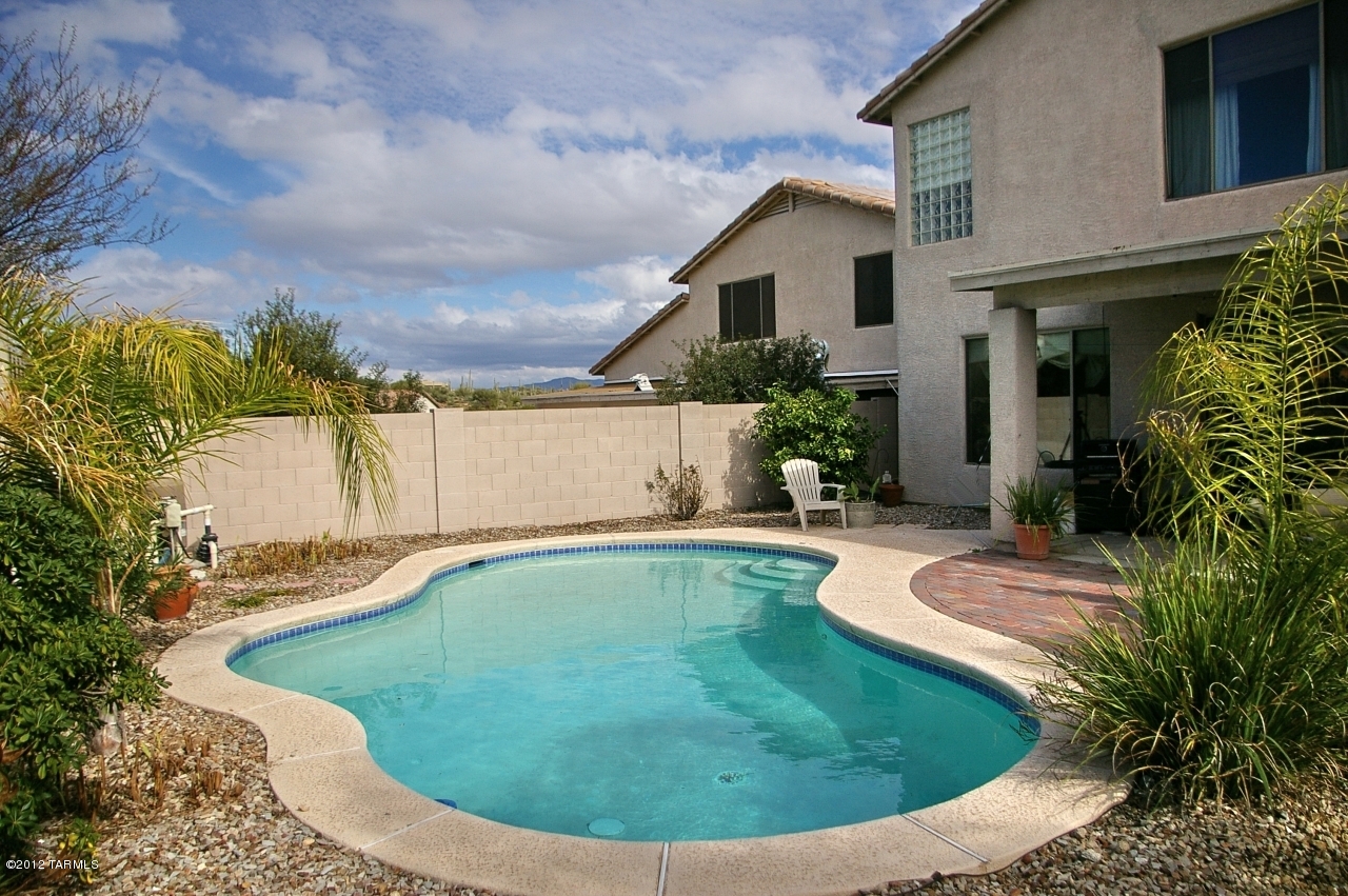 13785 N Bushwacker Place