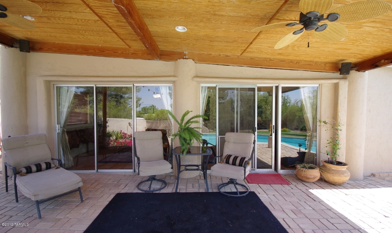 1641 W Chapala Drive