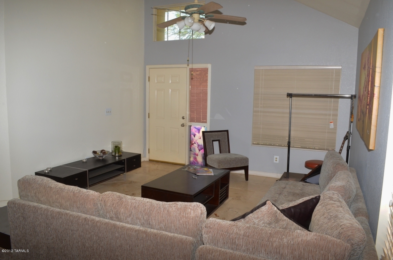 3741 W Redfield Lane