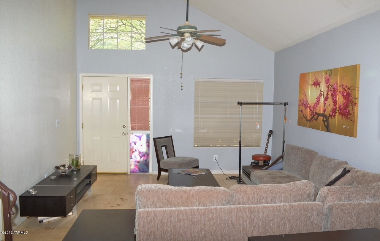 3741 W Redfield Lane