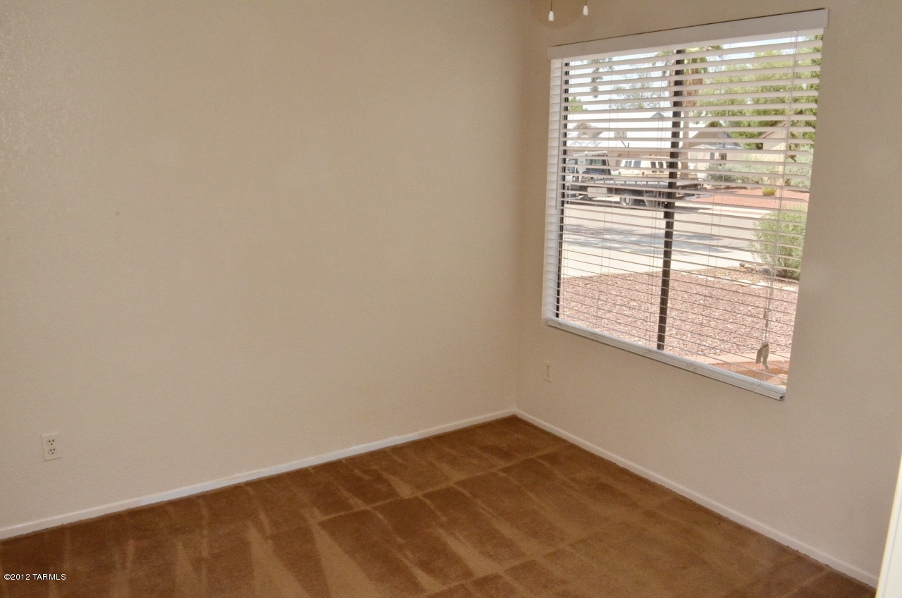 4801 W Waterbuck Drive