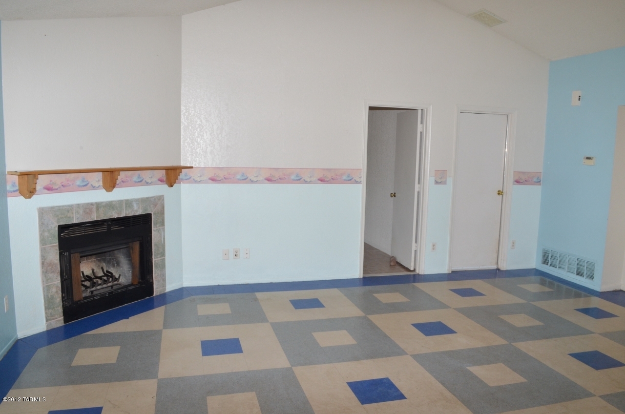 4801 W Waterbuck Drive