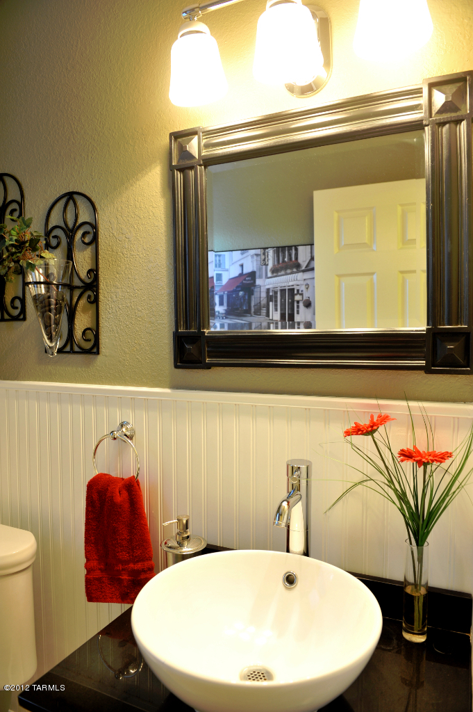 12569 N Wayfarer Way