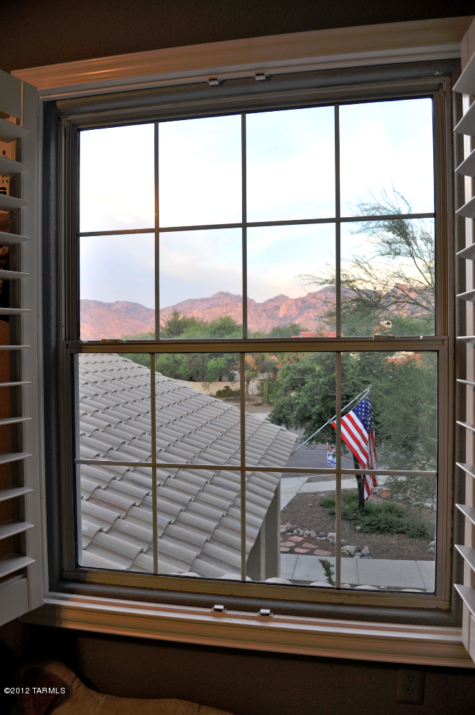 12569 N Wayfarer Way