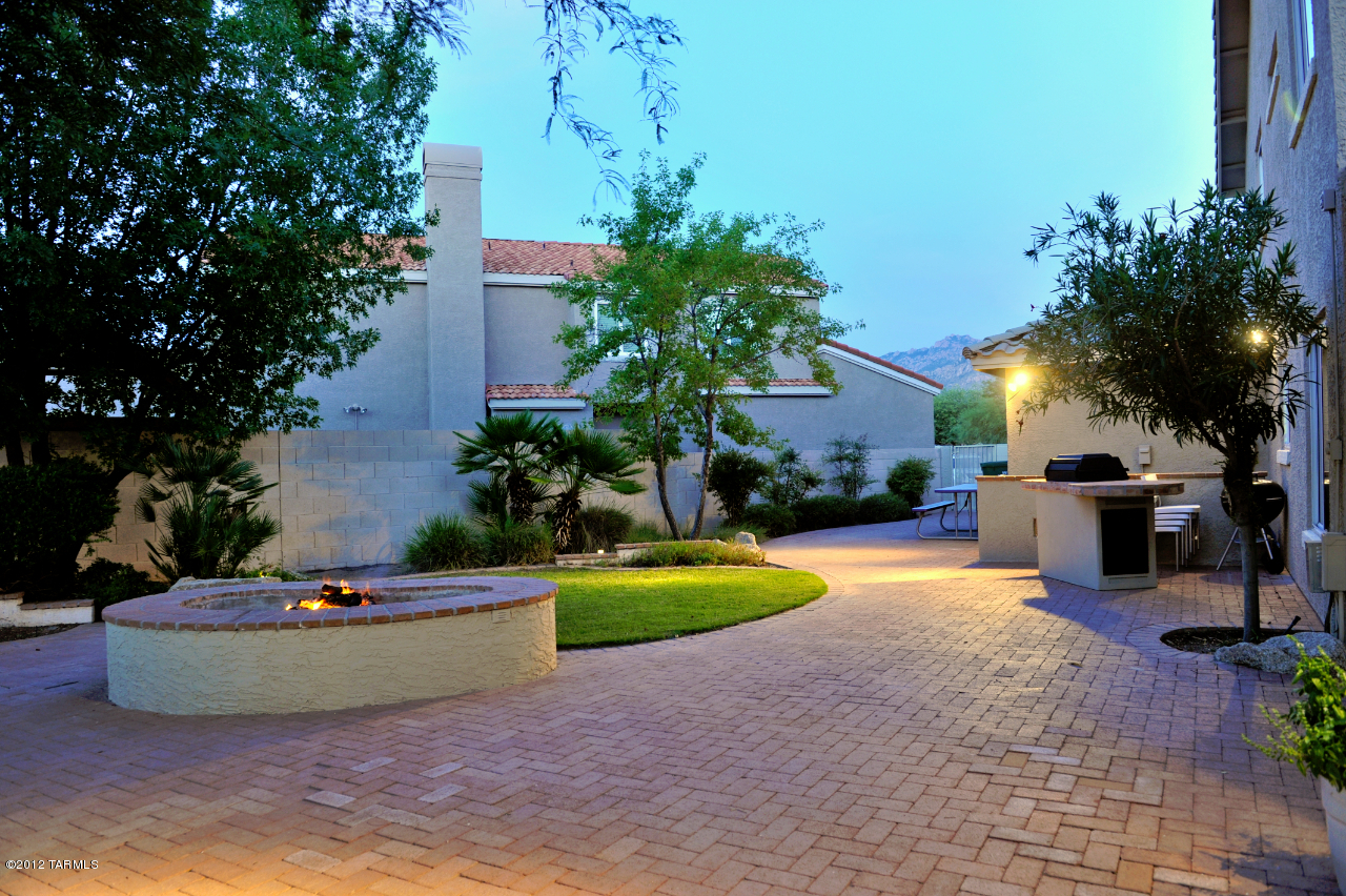 12569 N Wayfarer Way