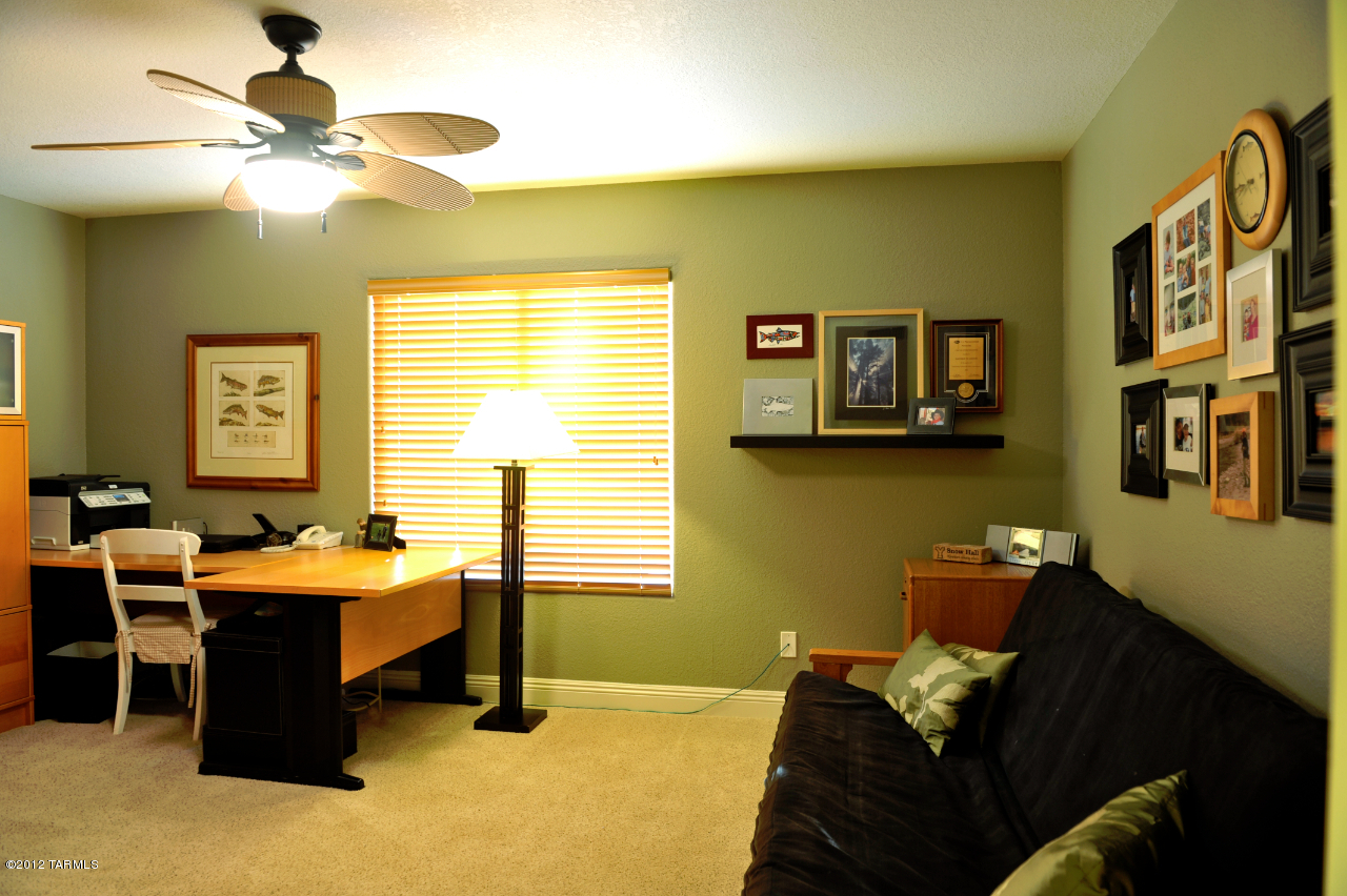 12569 N Wayfarer Way