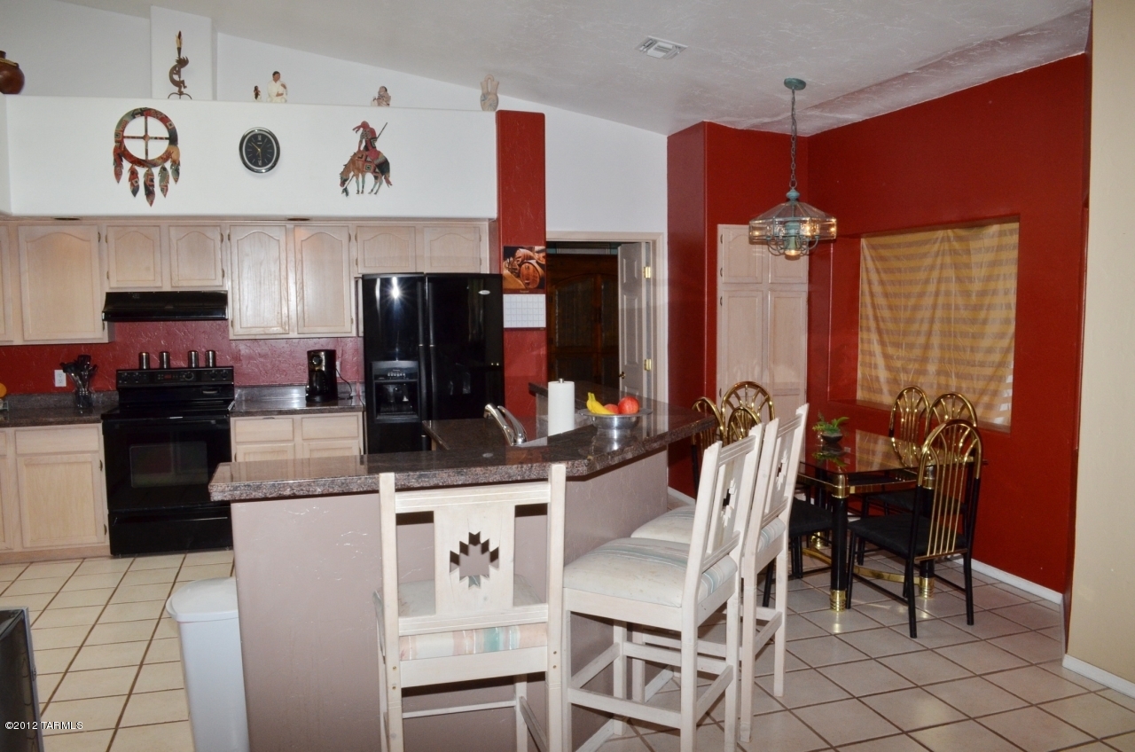 870 N Windbell Circle