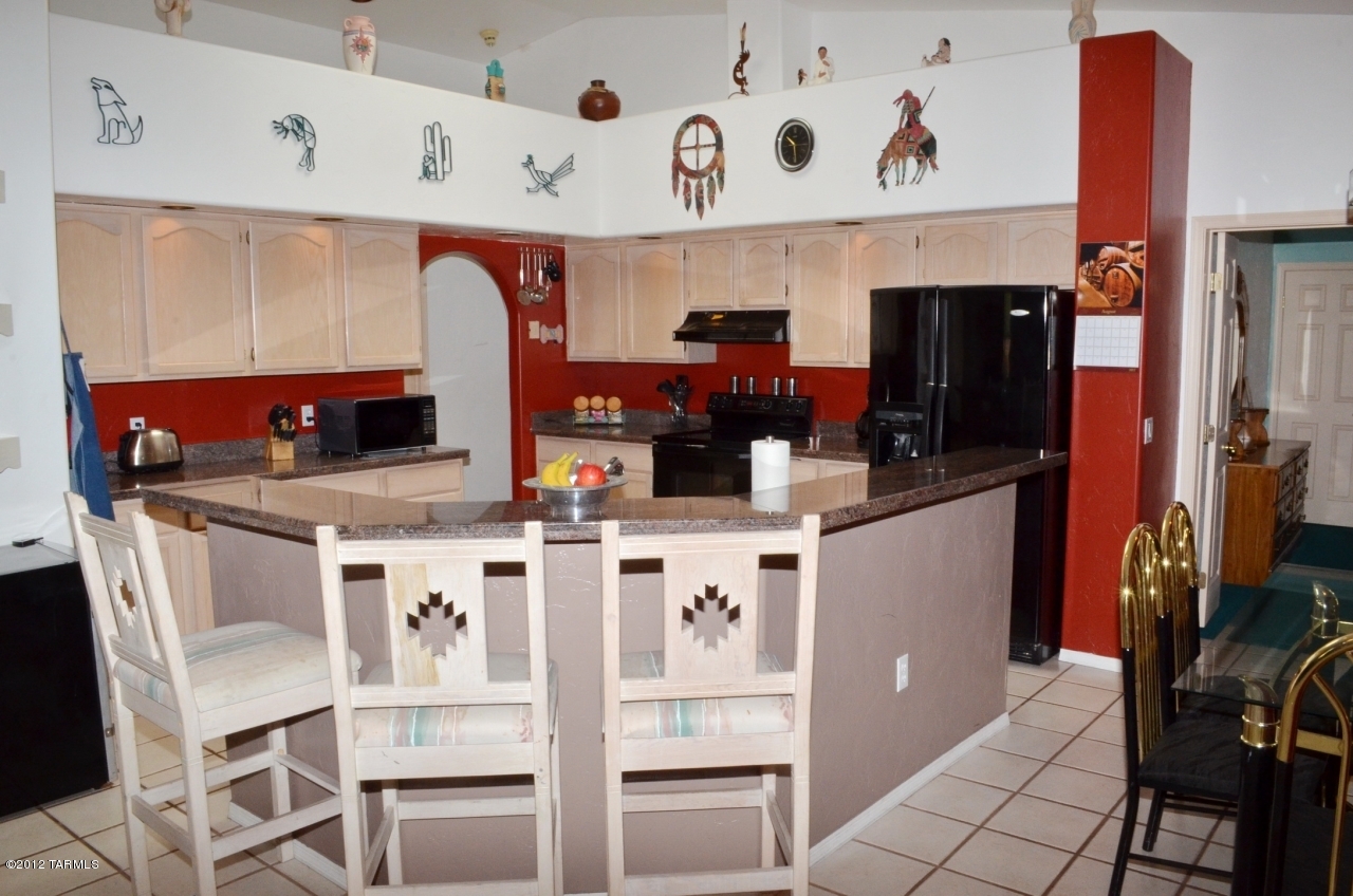 870 N Windbell Circle