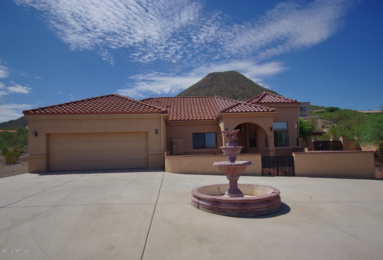 870 N Windbell Circle