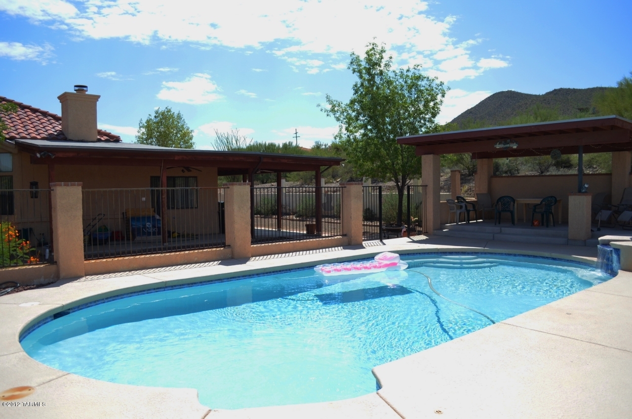 870 N Windbell Circle