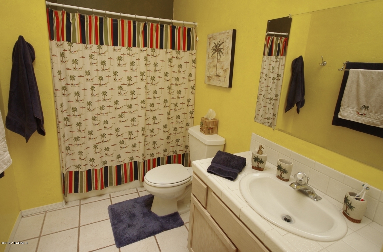 870 N Windbell Circle