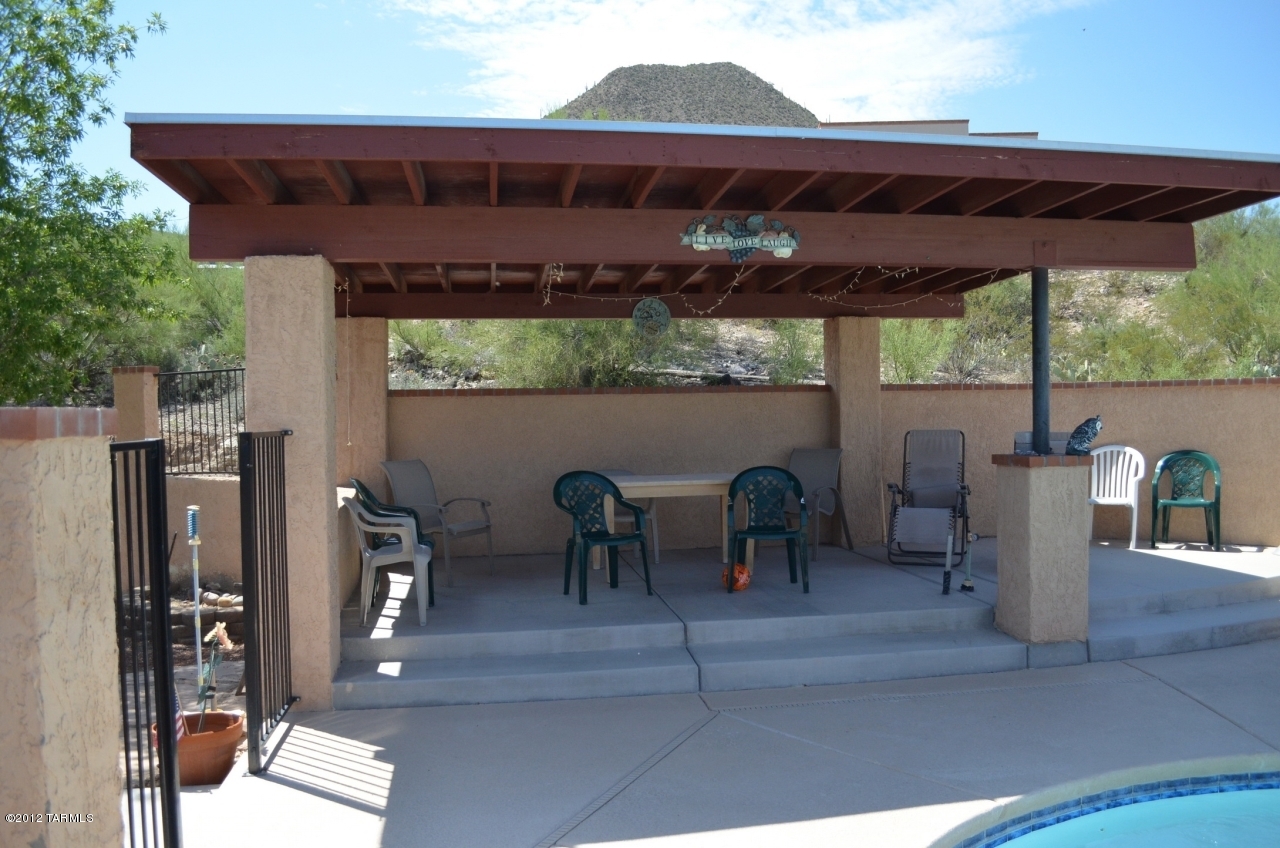 870 N Windbell Circle