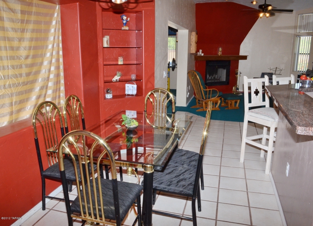 870 N Windbell Circle