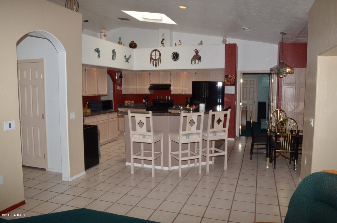 870 N Windbell Circle