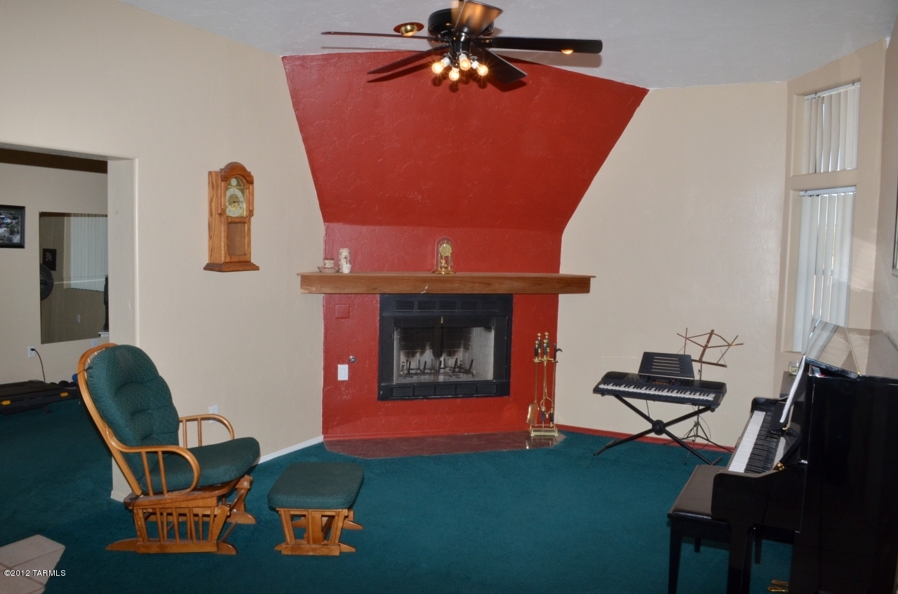 870 N Windbell Circle