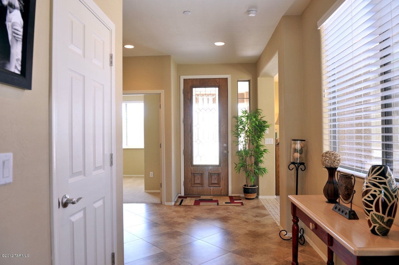 12407 N Wing Shadow Lane