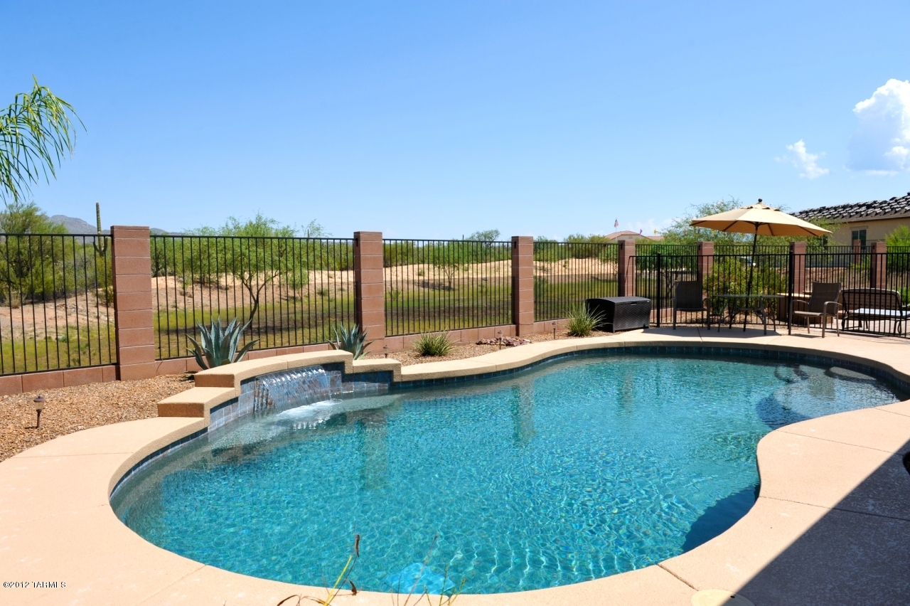 12407 N Wing Shadow Lane