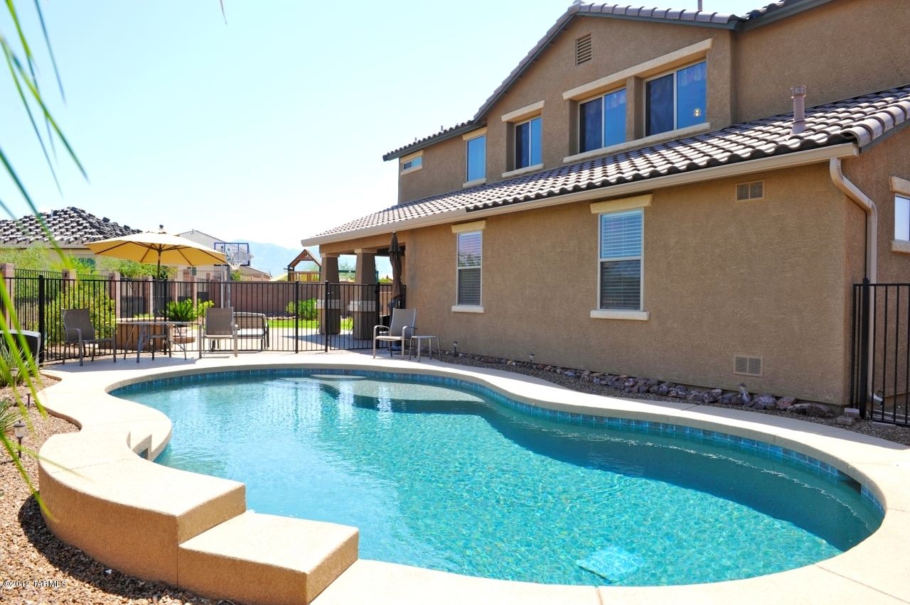 12407 N Wing Shadow Lane