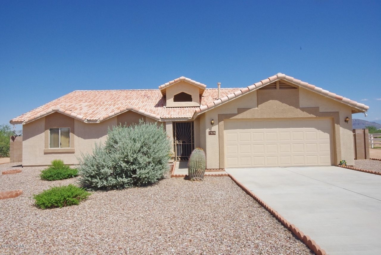 7026 W Resthaven Place