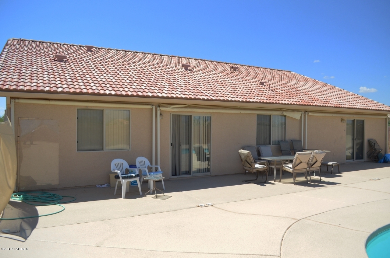 7026 W Resthaven Place