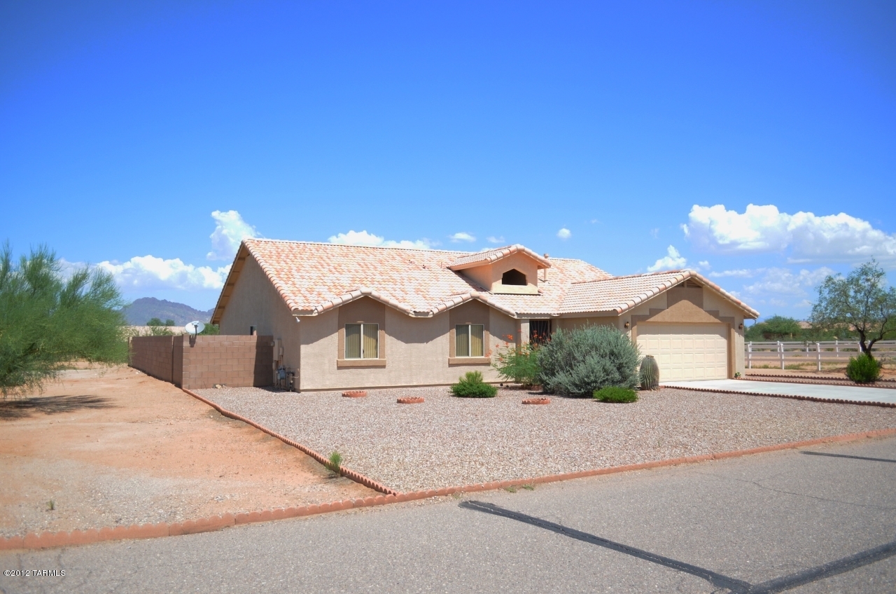 7026 W Resthaven Place