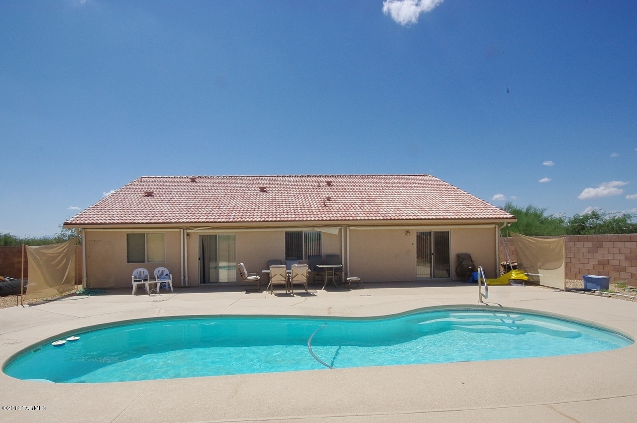 7026 W Resthaven Place