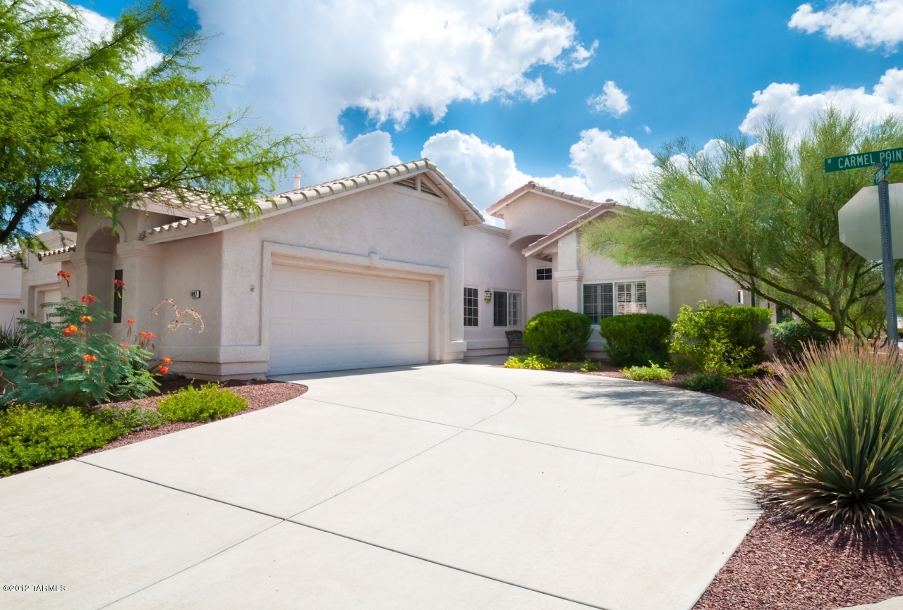 1497 W Carmel Pointe Drive