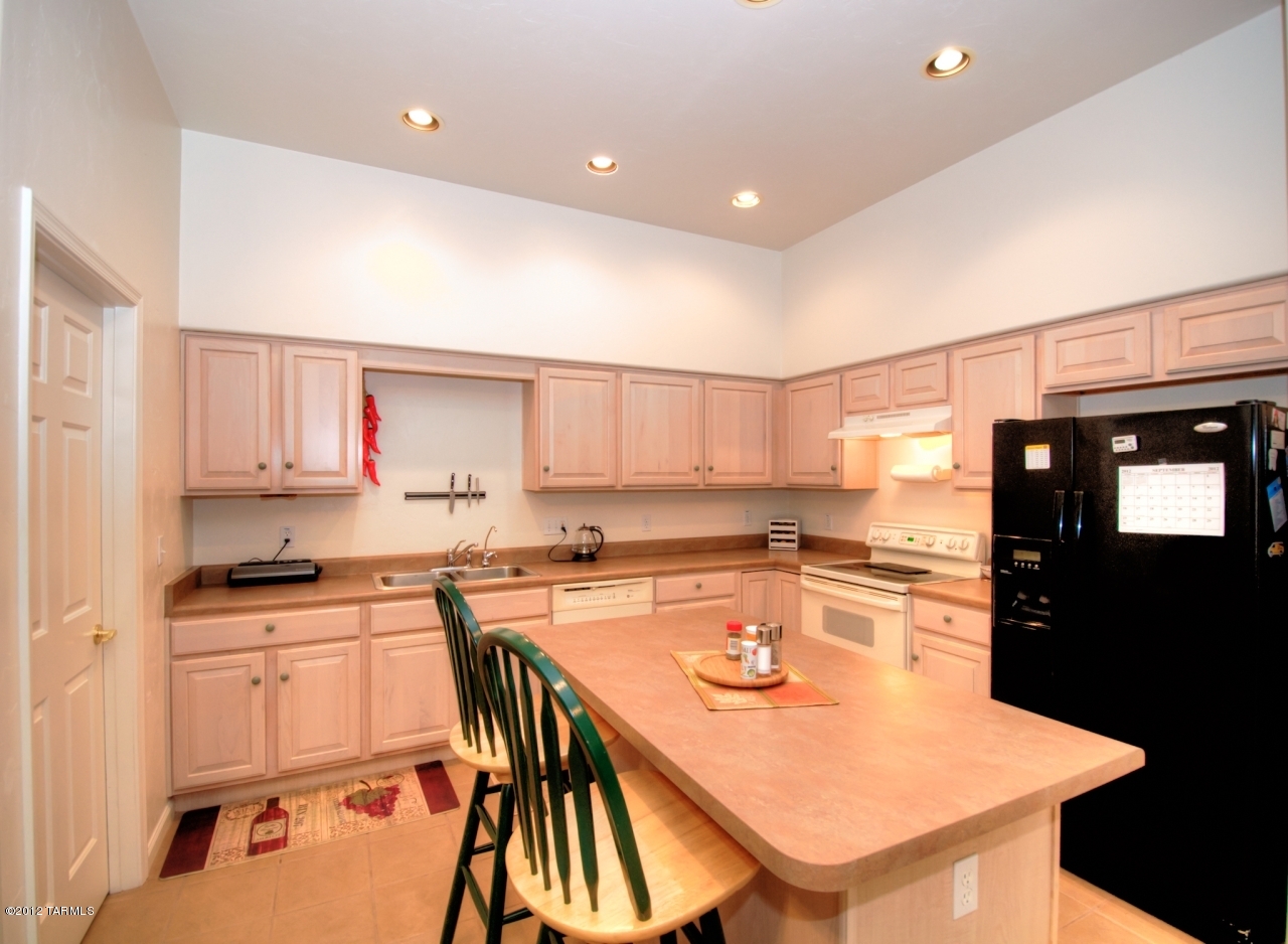 1497 W Carmel Pointe Drive