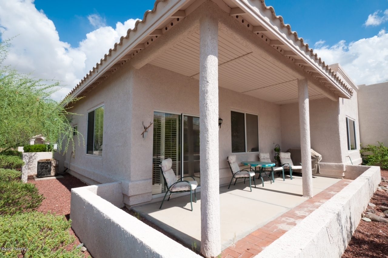 1497 W Carmel Pointe Drive