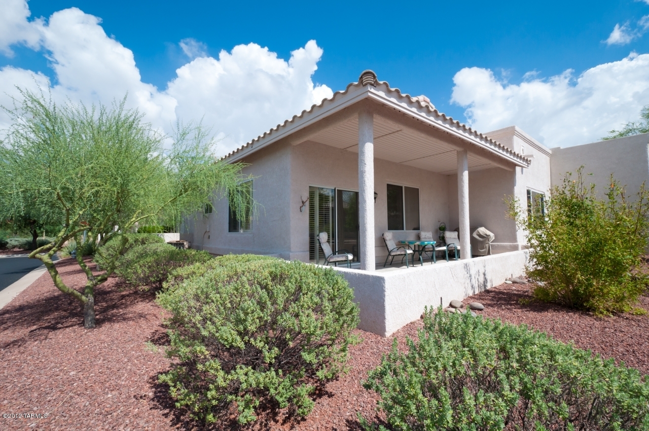 1497 W Carmel Pointe Drive