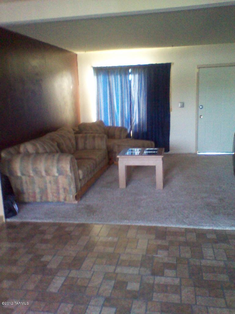 7227 E Bellingham Drive