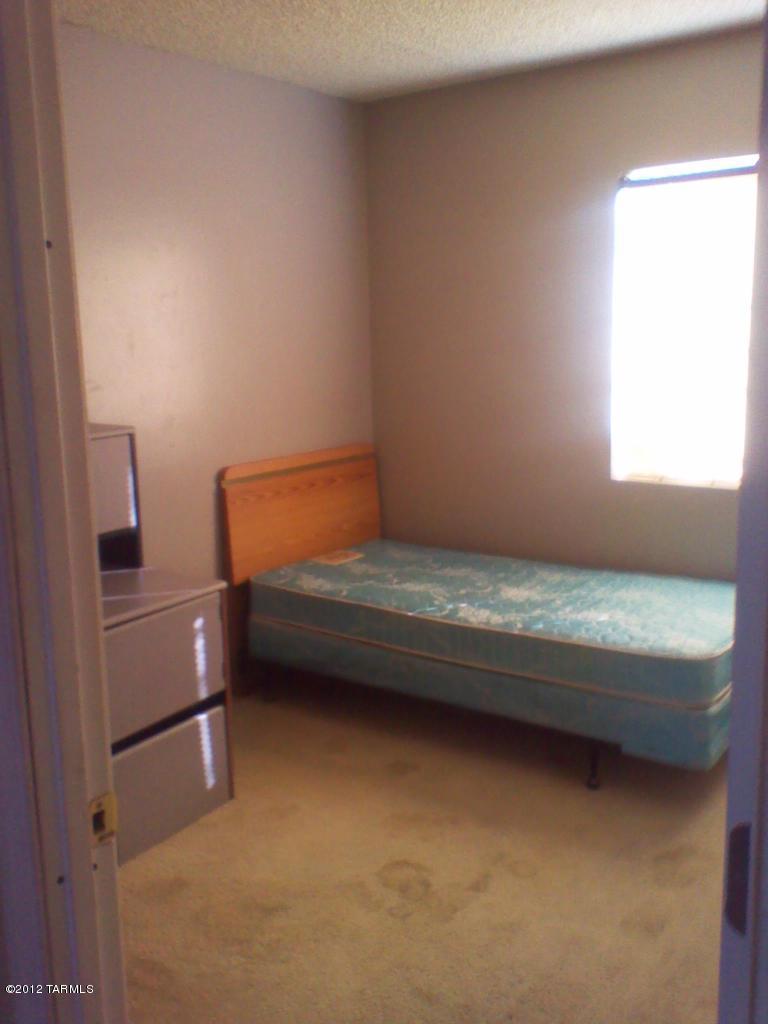 7227 E Bellingham Drive