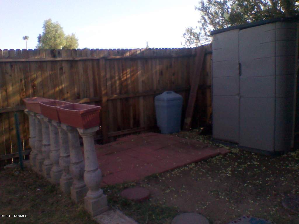 7227 E Bellingham Drive