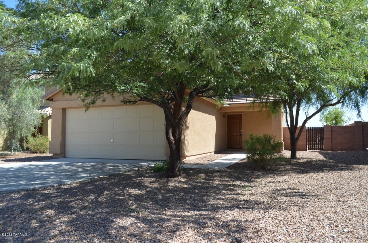 2814 N Silver Island Way